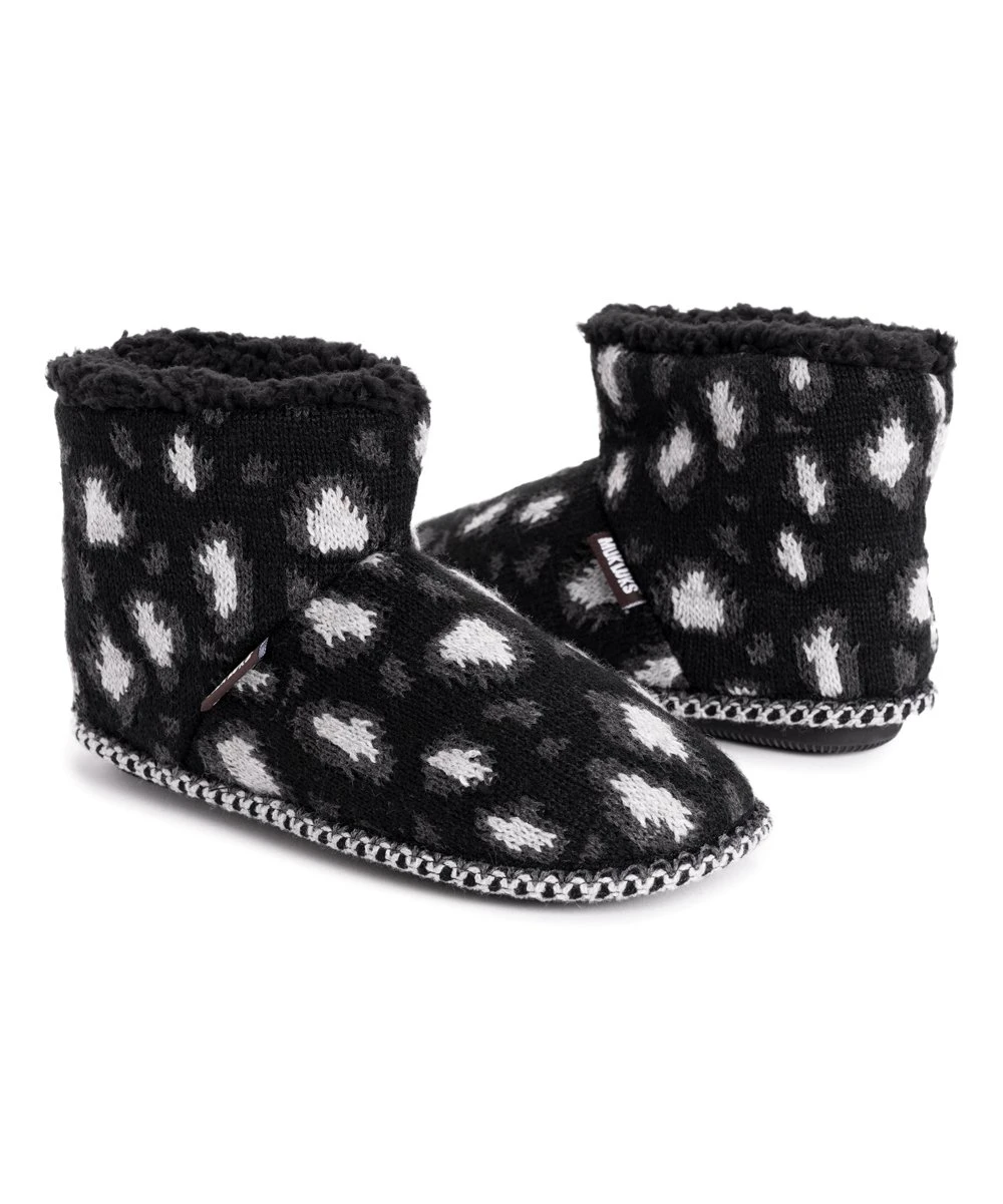 New ???? MUK LUKS Black & White Leopard Leighton Faux Fur Slipper Boot - ???? Women ???? 1 New ???? MUK LUKS Black & White Leopard Leighton Faux Fur Slipper Boot - ???? Women ????