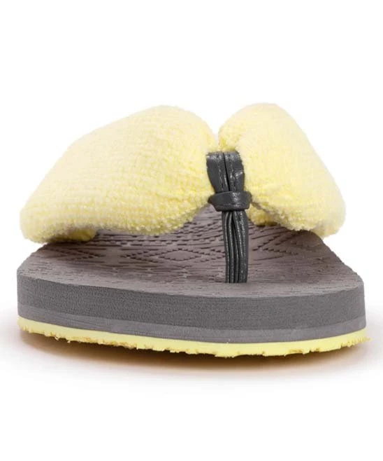 Best Sale ???? LUKEES By MUK LUKS Yellow Geometric Sand Lot ???? Sandal - ???? Women ???? 4 Best Sale ???? LUKEES By MUK LUKS Yellow Geometric Sand Lot ???? Sandal - ???? Women ???? - Image 4