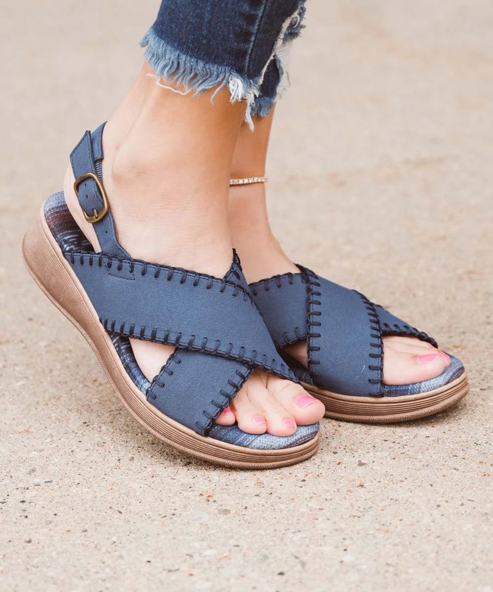 Discount ???? MUK LUKS Dusty Blue Blanket Stitch Crisscross City High-Rise ???? Sandal - ???? Women ???? 5 Discount ???? MUK LUKS Dusty Blue Blanket Stitch Crisscross City High-Rise ???? Sandal - ???? Women ???? - Image 5
