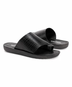 Best deal ???? MUK LUKS Black Croc-Embossed About Face ???? Sandal - ???? Women ????