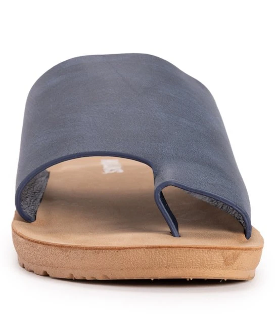 Best Sale ???? MUK LUKS Navy & Beige About Face Toe-Loop ???? Sandal - ???? Women ⌛ 5 Best Sale ???? MUK LUKS Navy & Beige About Face Toe-Loop ???? Sandal - ???? Women ⌛ - Image 5